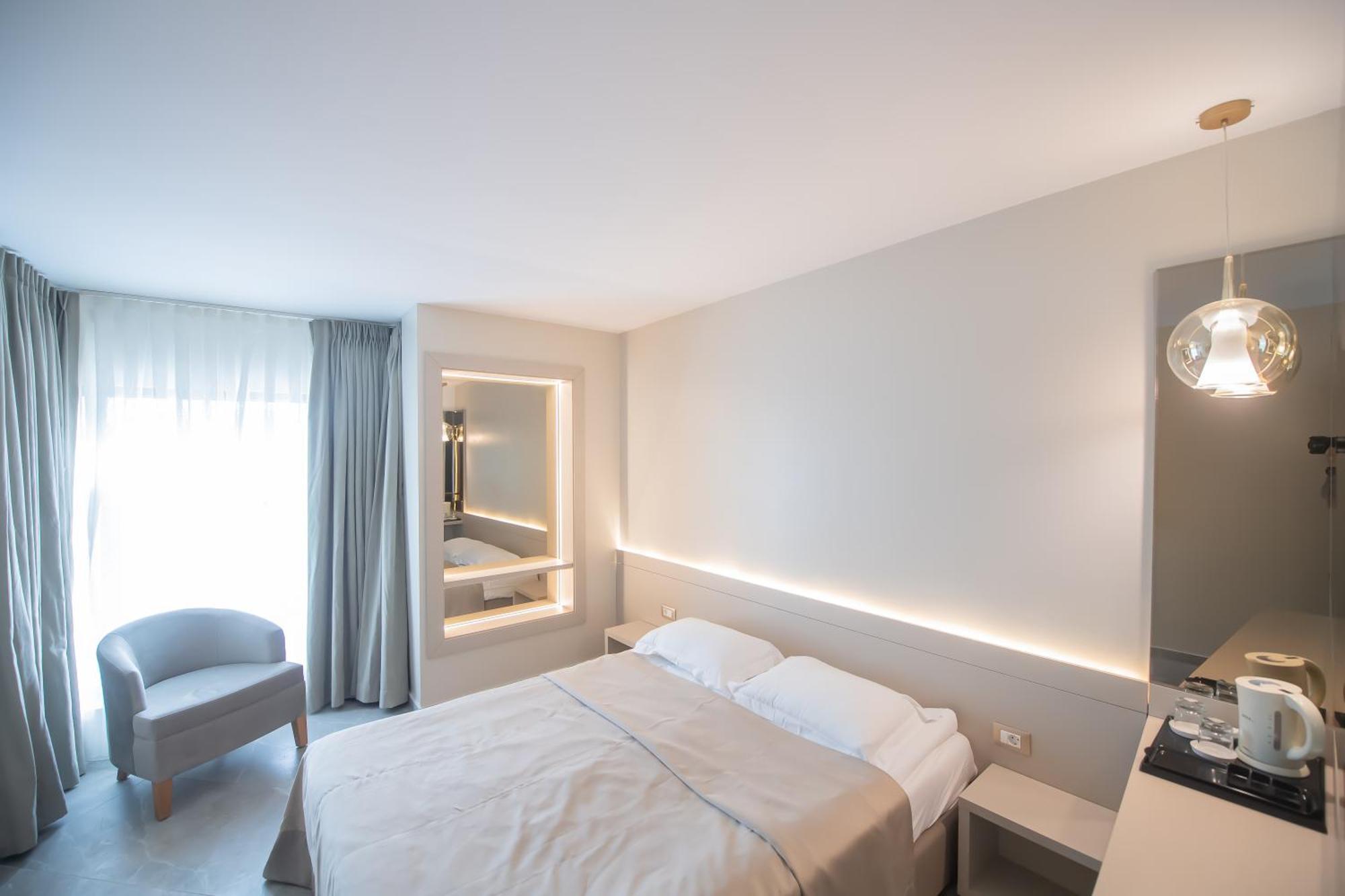 Hotel Atena*** ซาตูร์น ภายนอก รูปภาพ