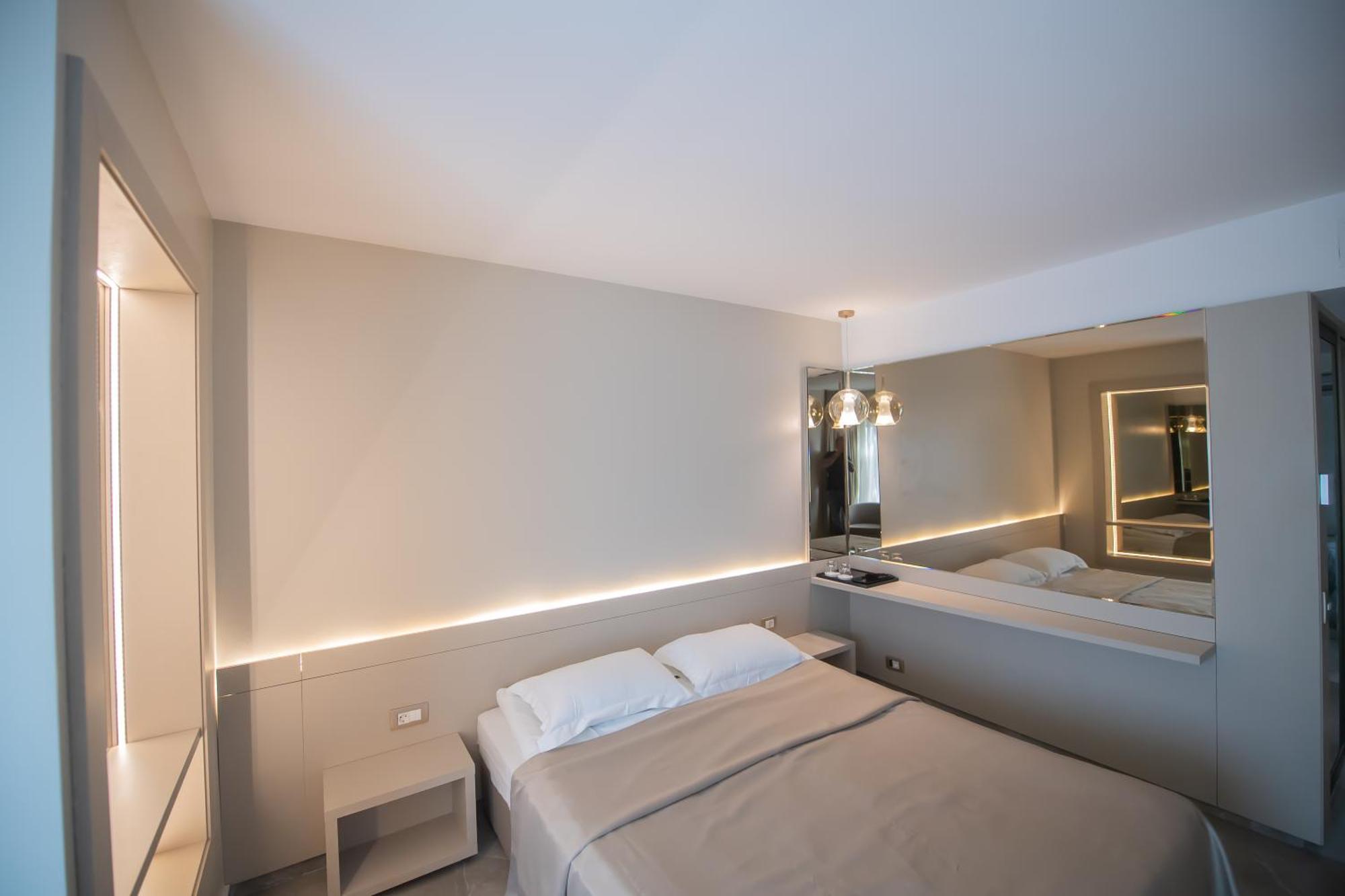 Hotel Atena*** ซาตูร์น ภายนอก รูปภาพ