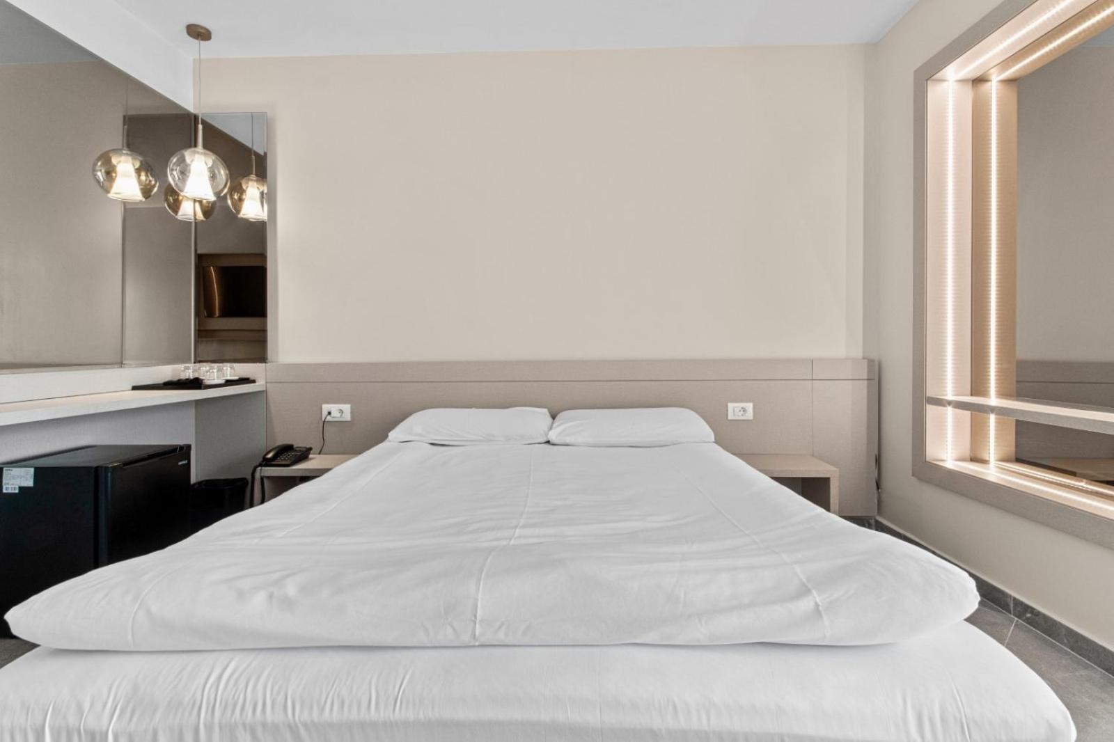Hotel Atena*** ซาตูร์น ภายนอก รูปภาพ