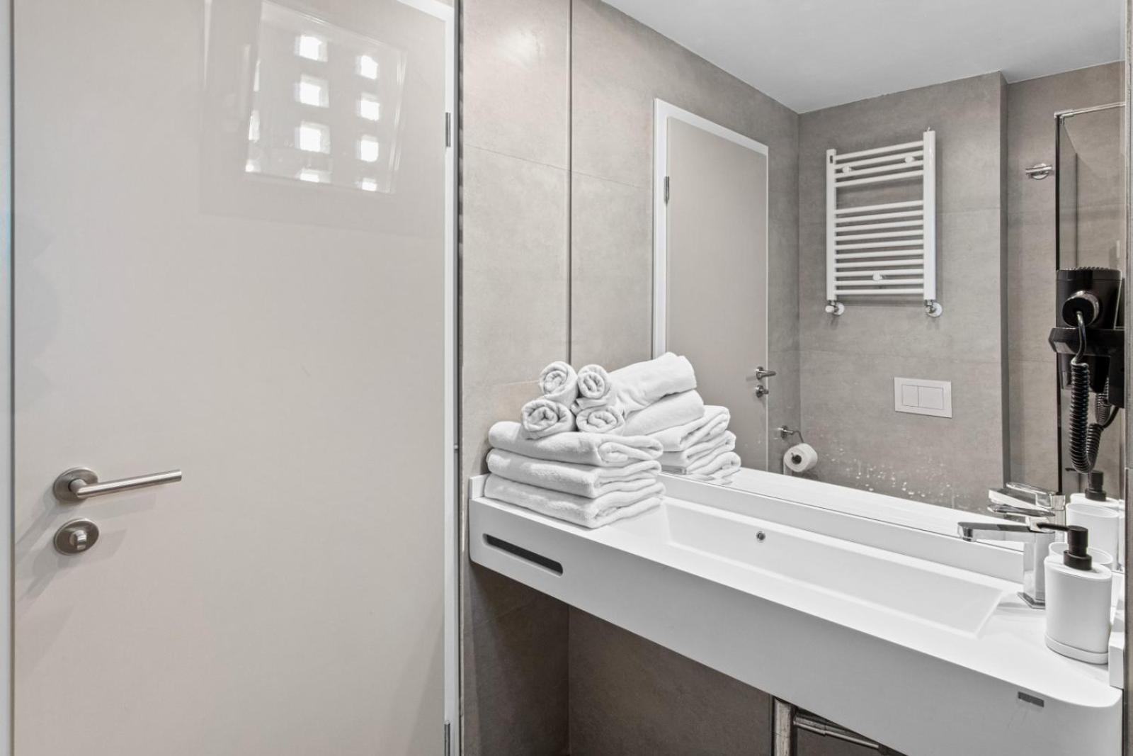 Hotel Atena*** ซาตูร์น ภายนอก รูปภาพ